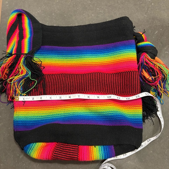 Colorful Fringe Shoulder Bag - Picture 3 of 3